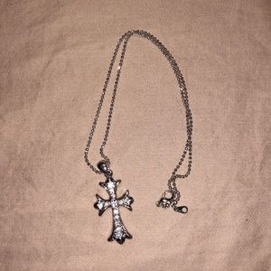 Cross diamond necklace